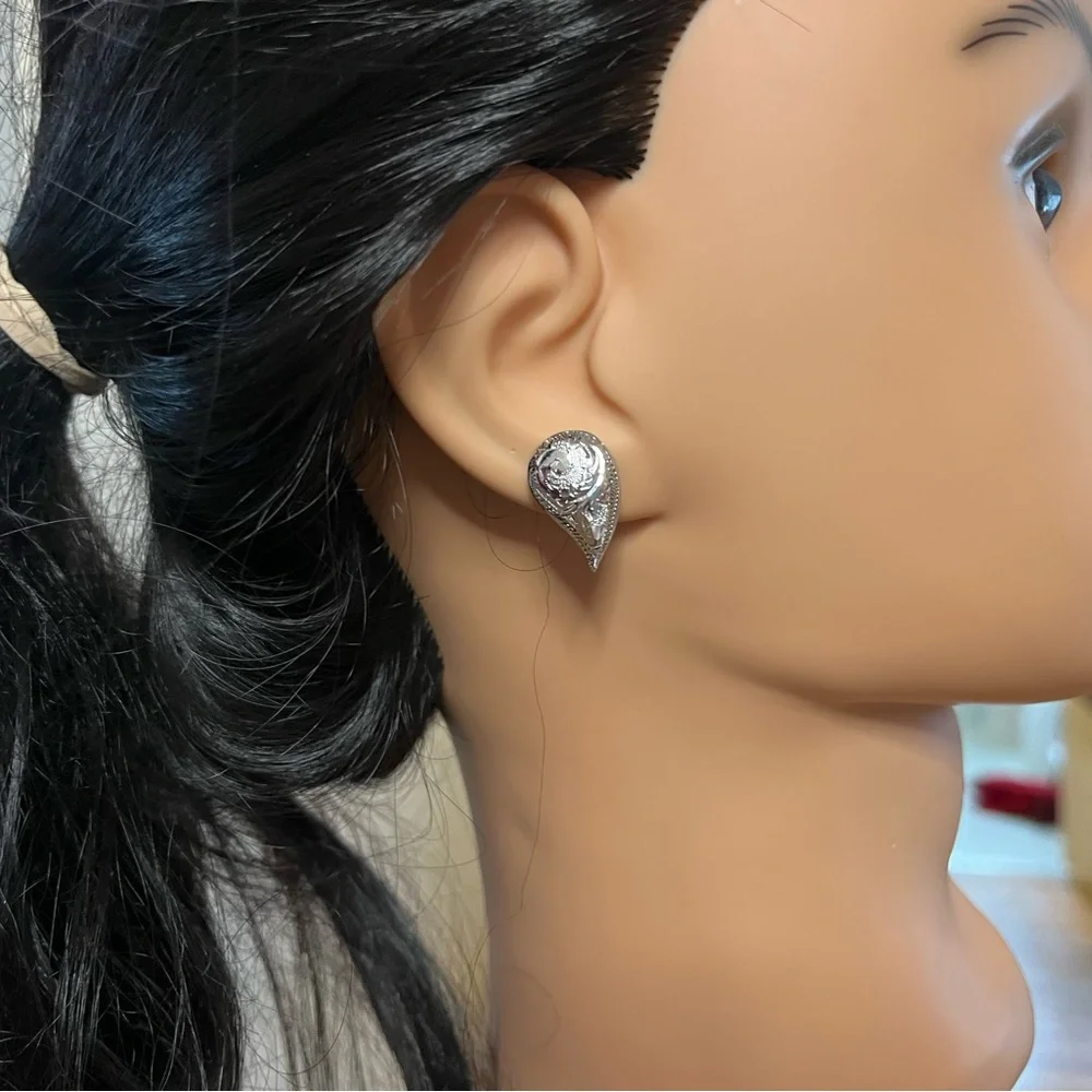 Sterling silver pierced earrings jewelry - Picture 6 of 16